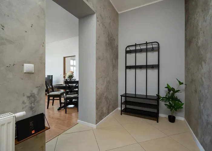 Spacious With Wifi & Smart Tv Remote Working By Renters *