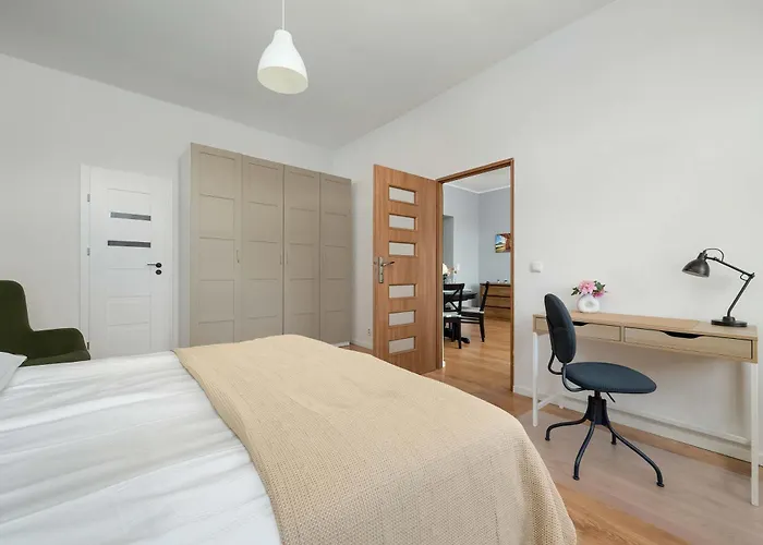 Spacious With Wifi & Smart Tv Remote Working By Renters Apartamento *