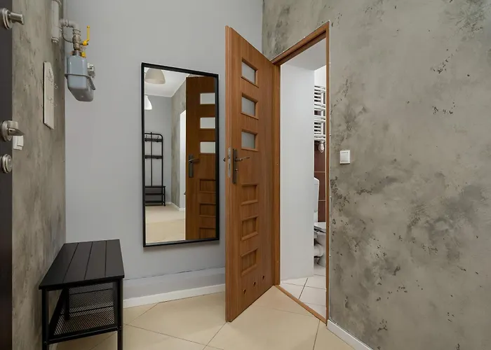 Apartment Spacious With Wifi & Smart Tv Remote Working By Renters Wroclaw