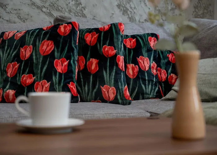 Spacious With Wifi & Smart Tv Remote Working By Renters Apartment *